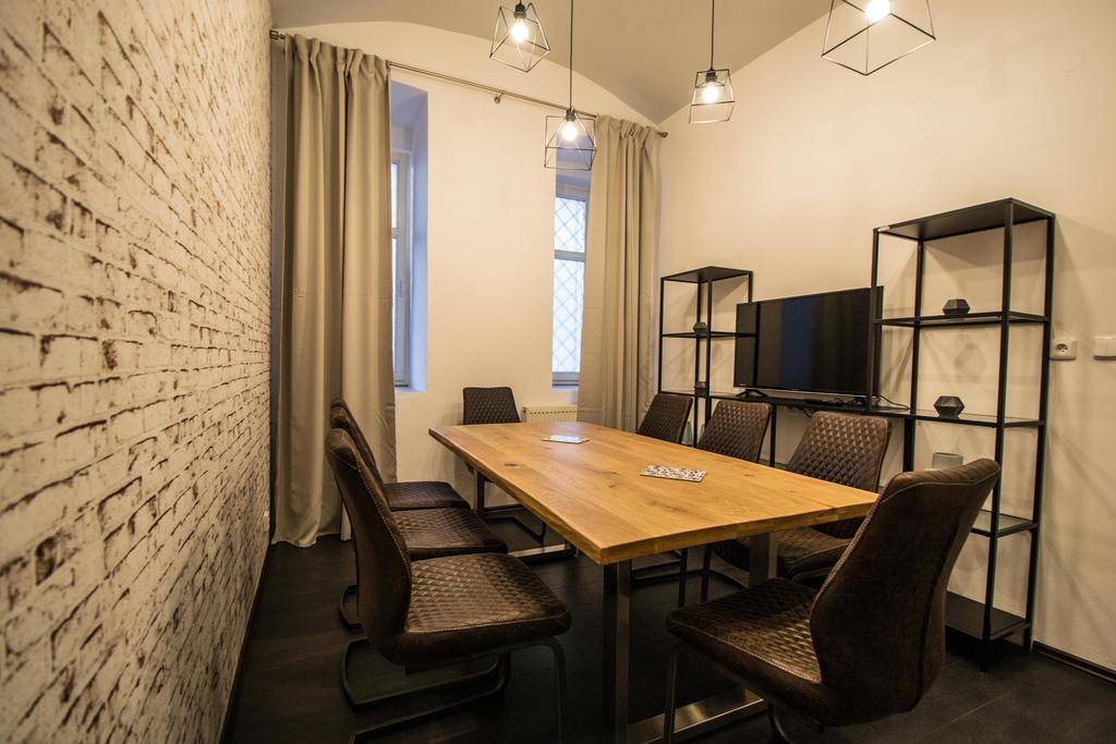 Brooklyn Sauna Apt By Ruterra Prag Exteriör bild