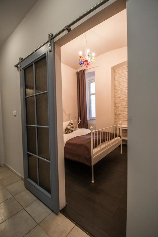 Brooklyn Sauna Apt By Ruterra Prag Exteriör bild